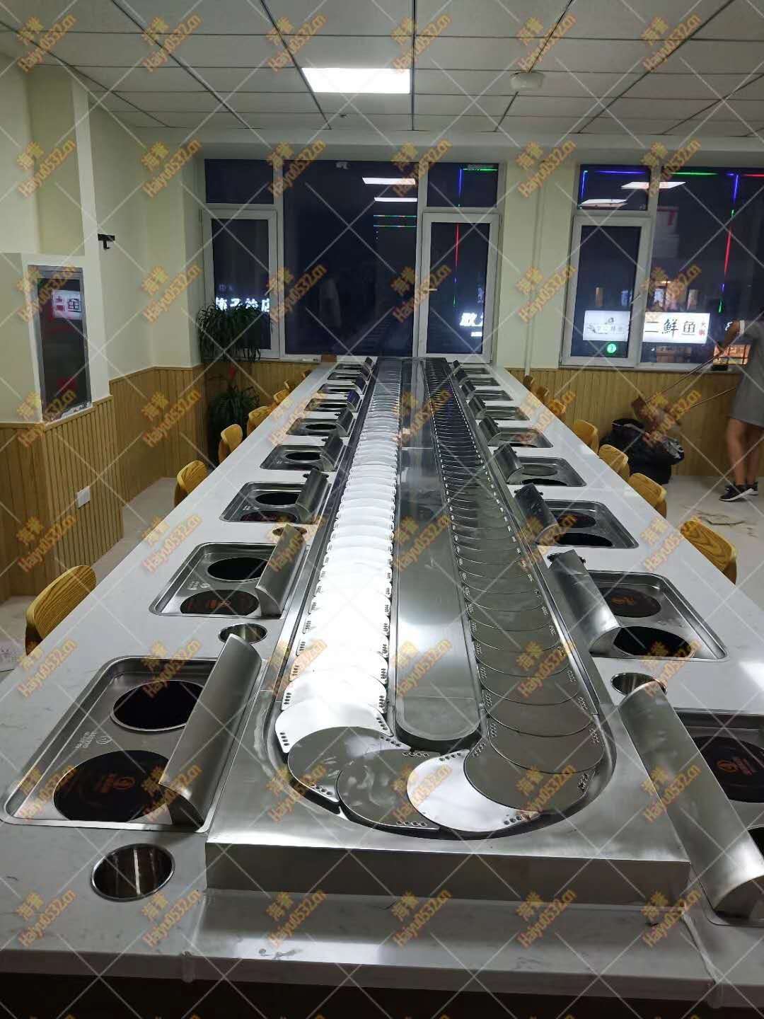 旋轉(zhuǎn)小火鍋涮烤一體設備