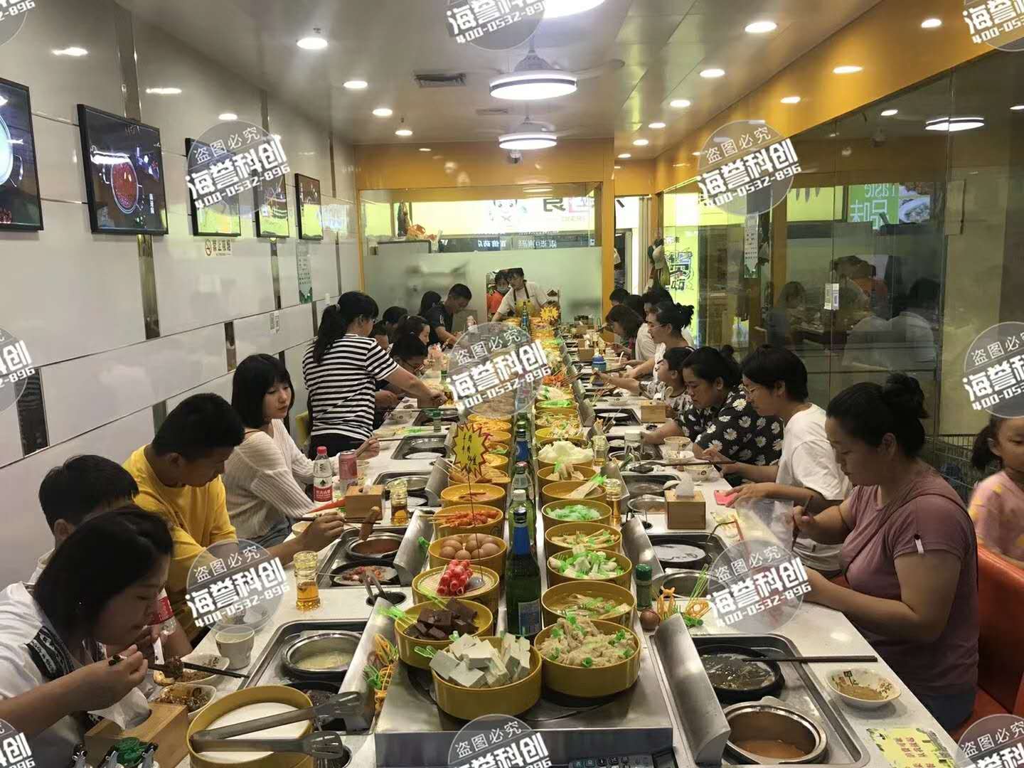 排煙涮烤一體日常爆滿(mǎn)中！