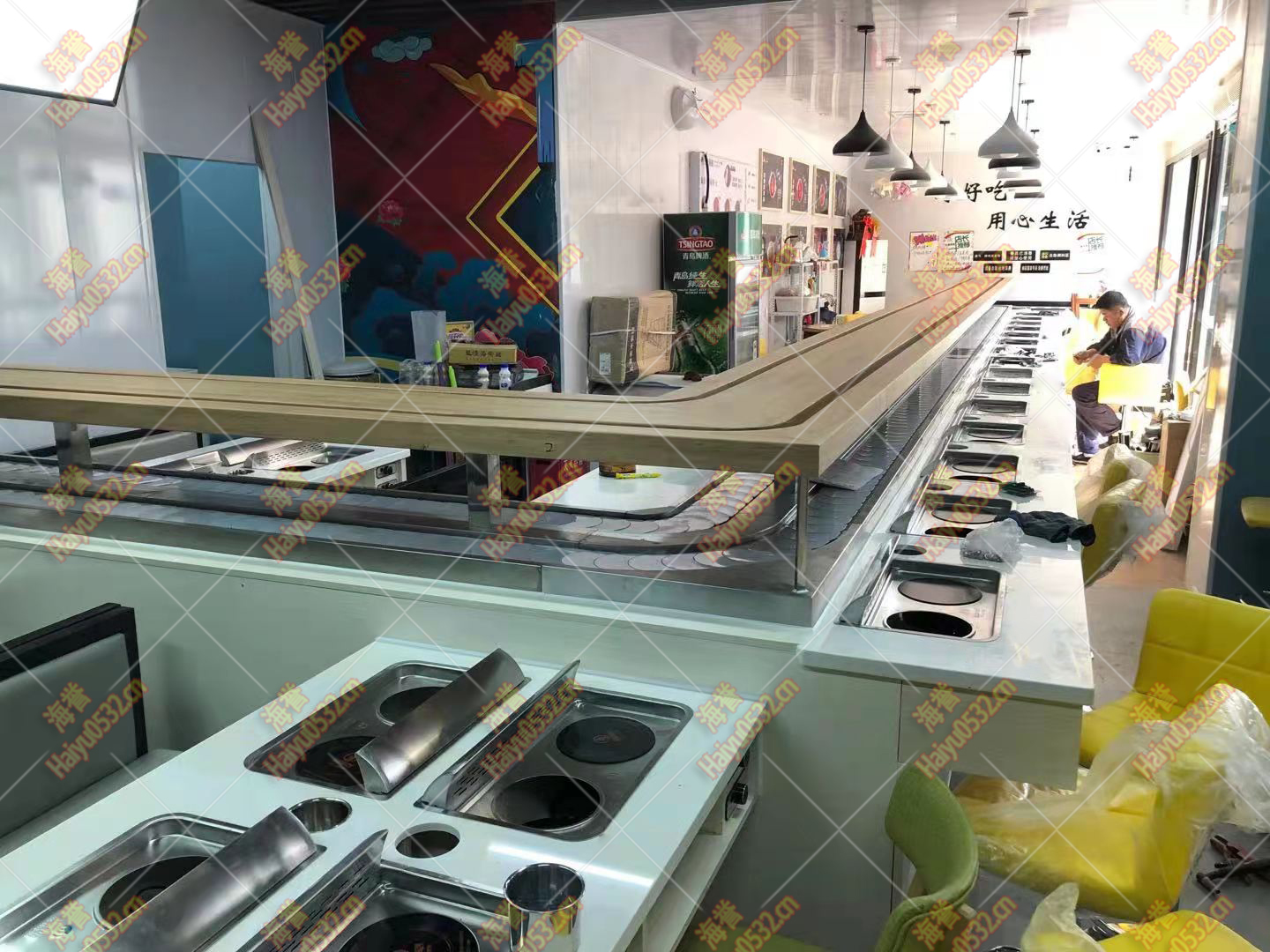 智能送餐設備