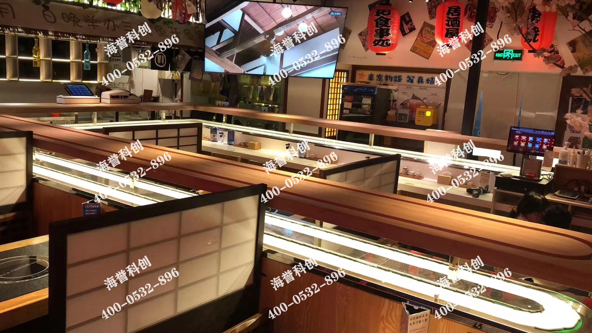 海譽(yù)科創(chuàng)北京回轉(zhuǎn)壽司設(shè)備搭載智能送餐小火車(chē)安裝完成